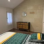 Villa Climatisé Avec Cour Privée Calme Et Vignobles 4 Pers *